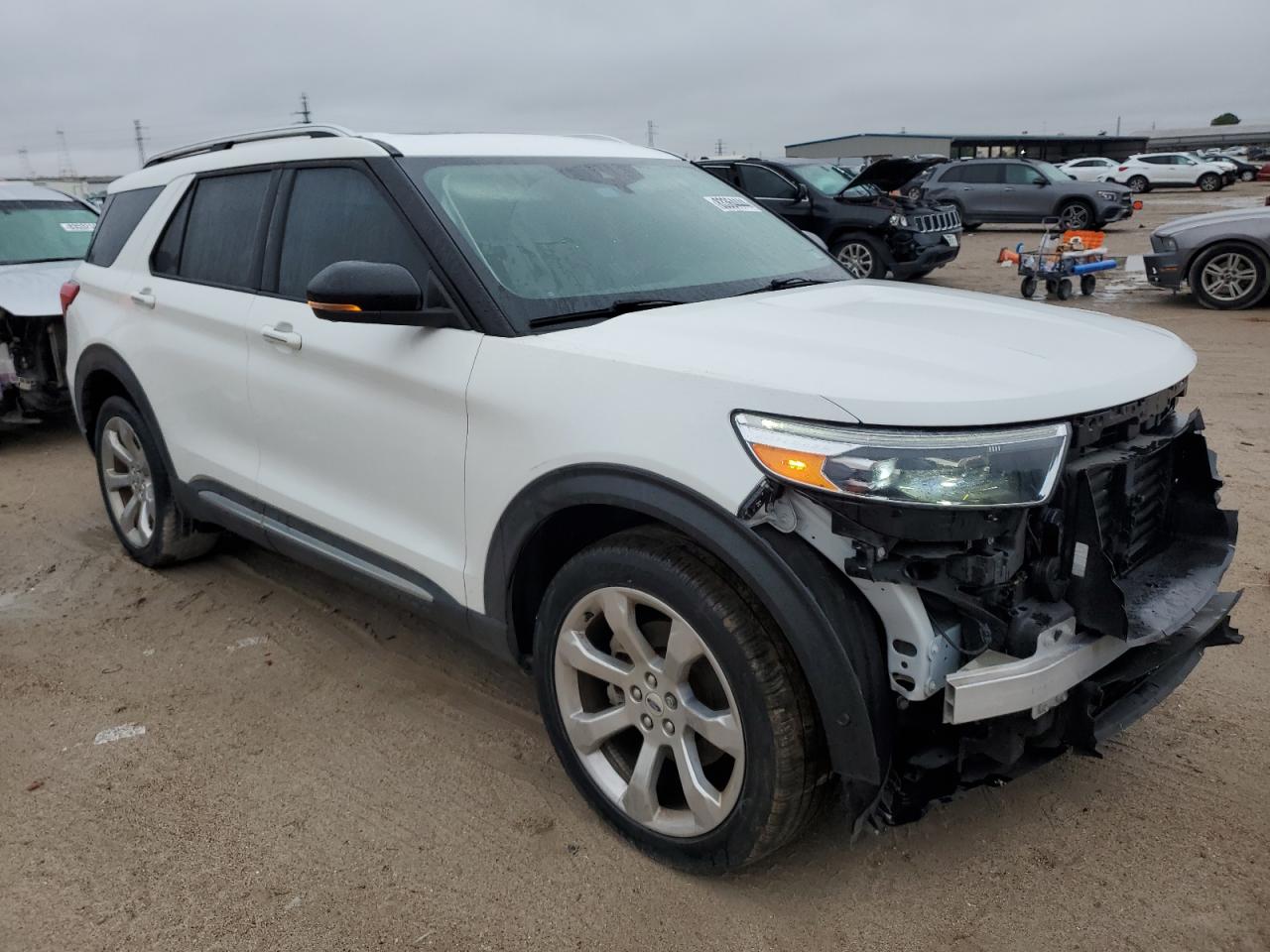 2020 Ford Explorer VIN 1FM5K8HC2LGC45645 Copart auction photo, front end damage thumbnail 4