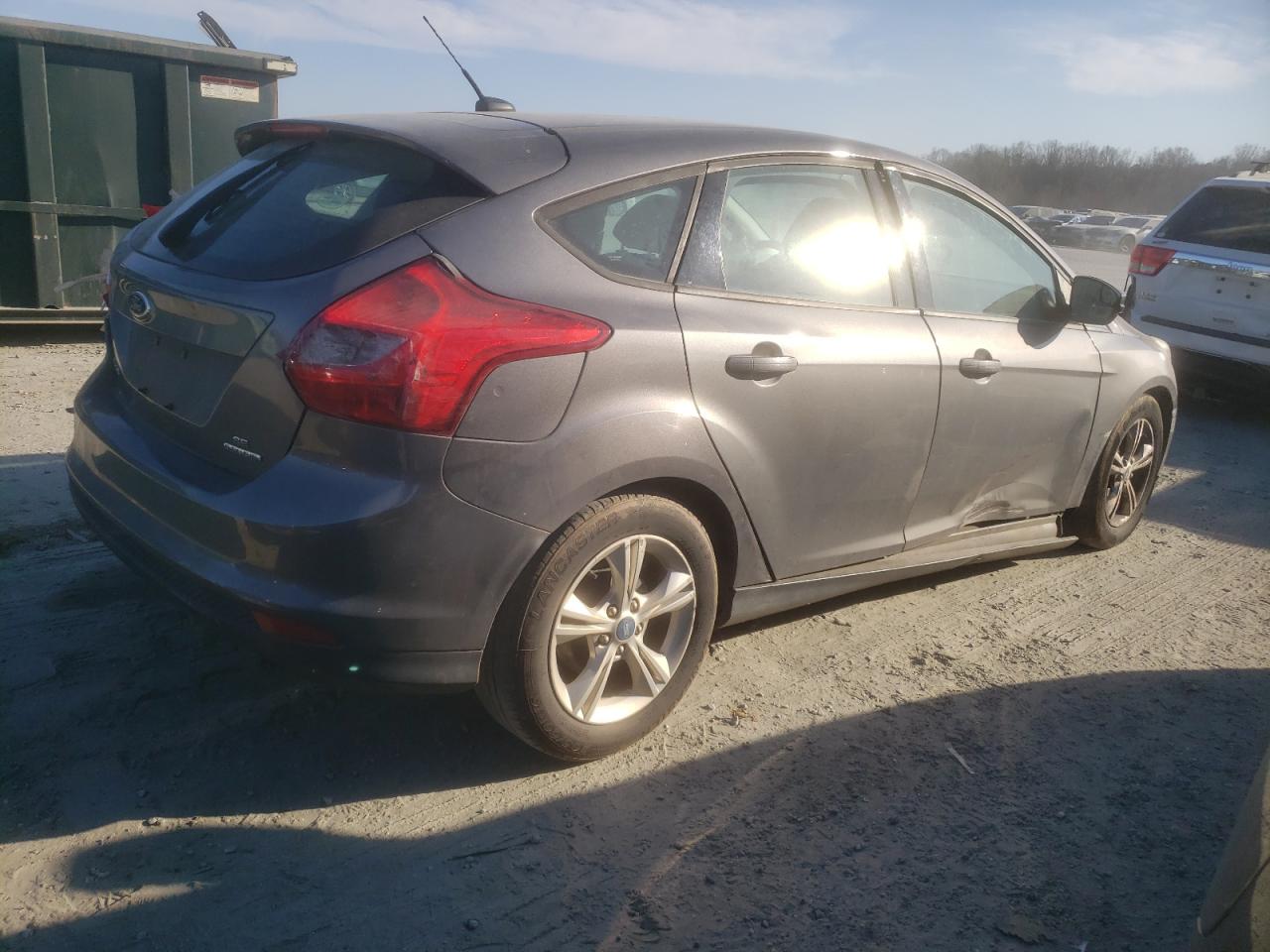 2013 Ford Focus VIN 1FADP3K27DL216743 Copart auction photo, rear end / side damage thumbnail 3