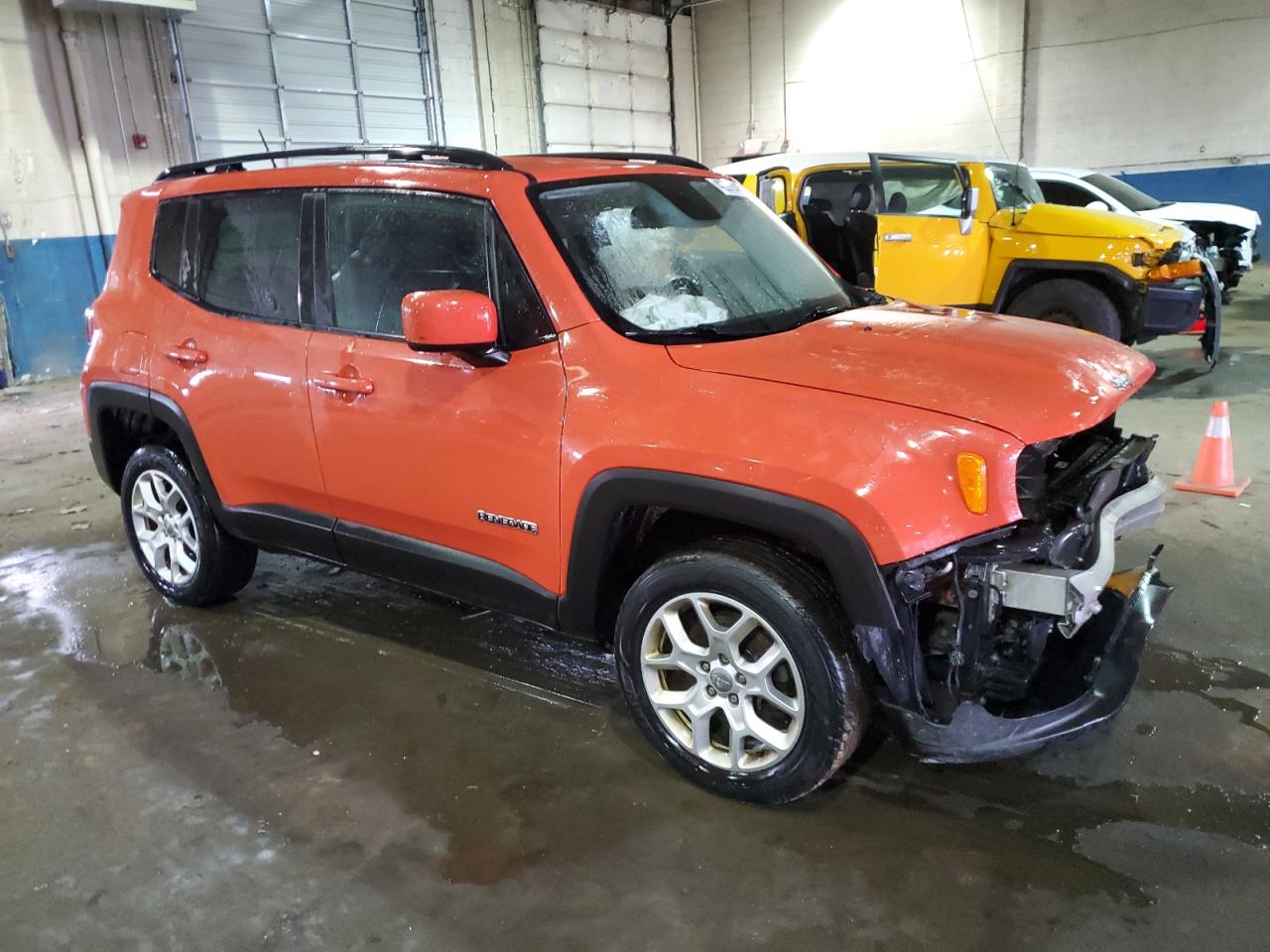 2017 Jeep Renegade VIN ZACCJBBBXHPF35928 Copart auction photo, front end / side damage thumbnail 4