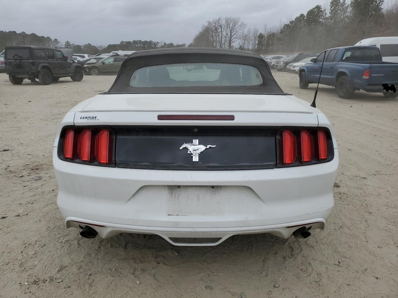 2015 Ford Mustang VIN 1FATP8EM8F5393122 Copart auction photo, front end / side damage thumbnail 6