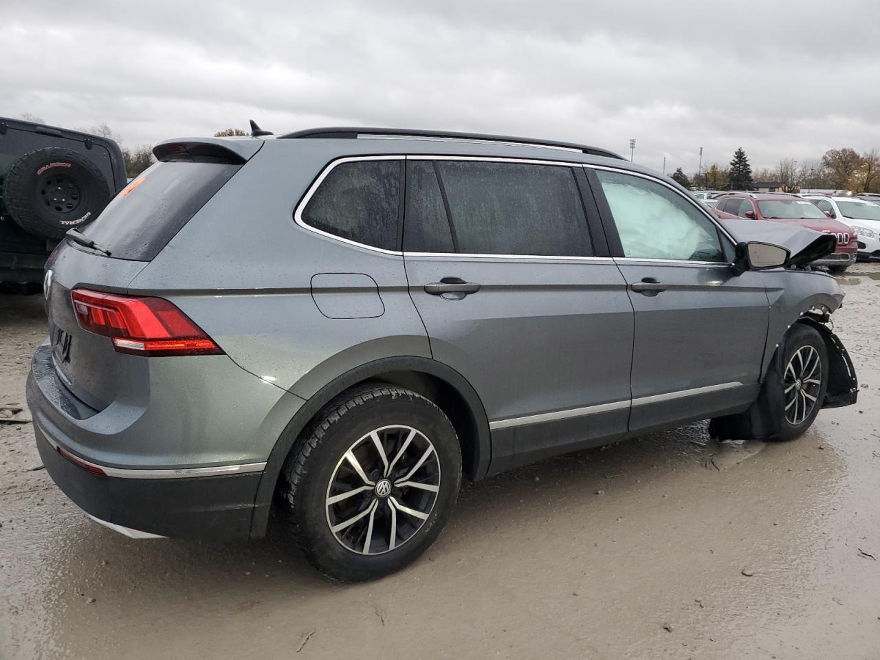 2021 Volkswagen Tiguan VIN 3VV3B7AX2MM159876 Copart auction photo, front end damage thumbnail 3
