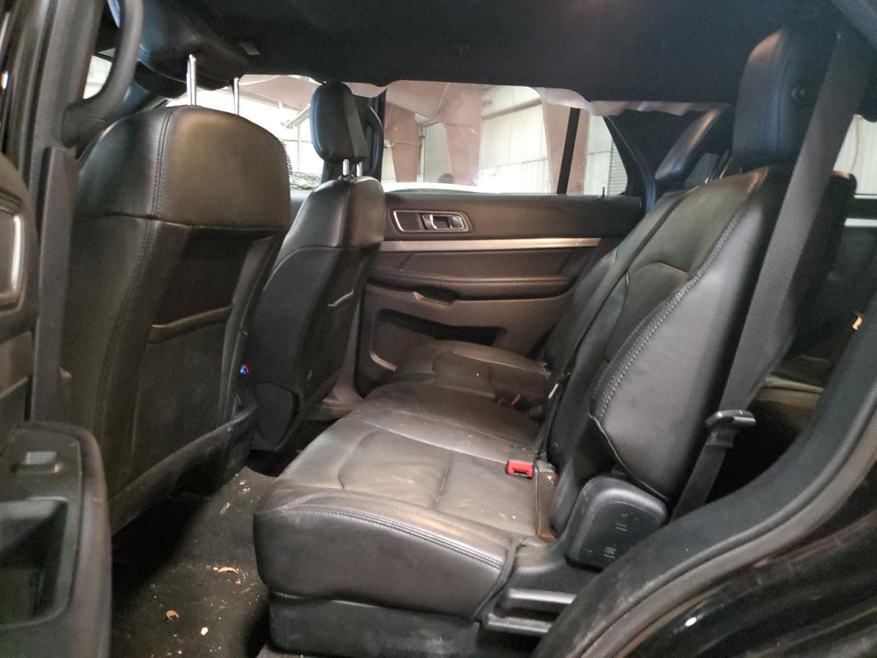 2018 Ford Explorer VIN 1FM5K8D82JGB29263 Copart auction photo, side / mechanical damage thumbnail 12