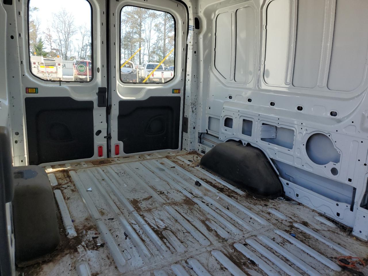 2020 Ford Transit VIN 1FTBR1C8XLKB67447 Copart auction photo, front end / rear end damage thumbnail 10