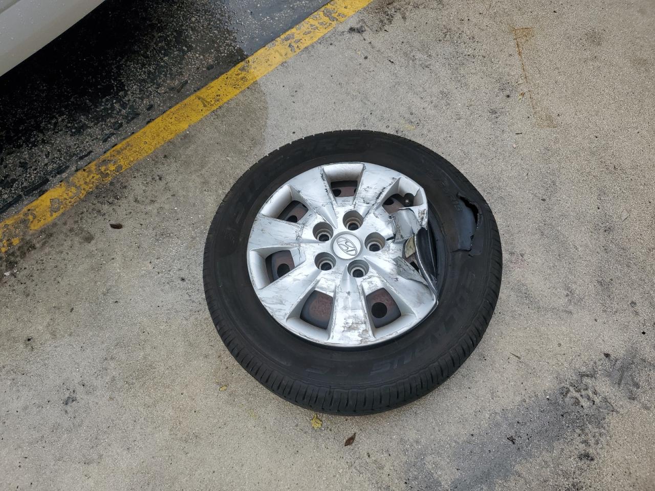 2012 Hyundai Elantra VIN KMHDB8AE3CU134420 Copart auction photo, side / mechanical damage thumbnail 12