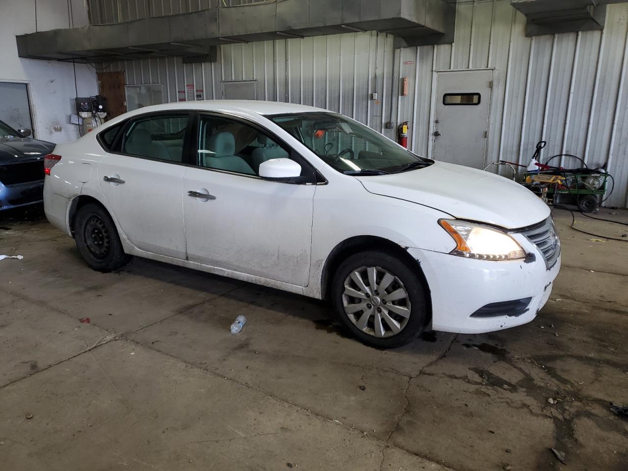 2015 Nissan Sentra VIN 3N1AB7AP0FY290972 Copart auction photo, front end / side damage thumbnail 4