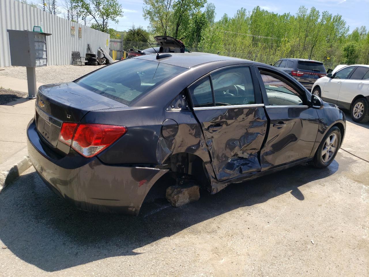 2015 Chevrolet Cruze VIN 1G1PC5SB2F7172394 Copart auction photo, side / undercarriage damage thumbnail 3
