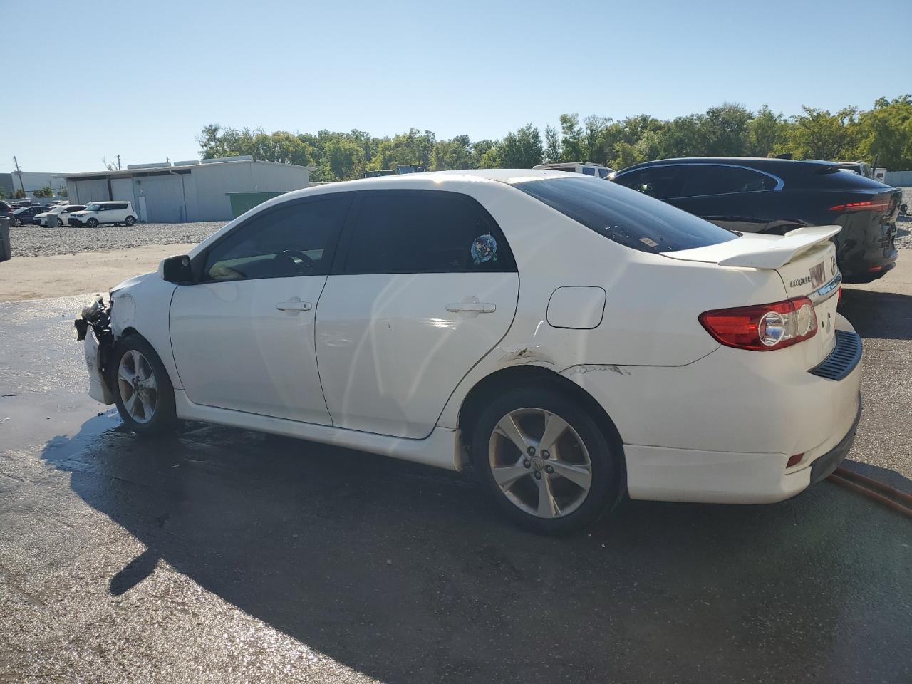 2011 Toyota Corolla VIN 2T1BU4EE6BC605223 Copart auction photo, front end damage thumbnail 2