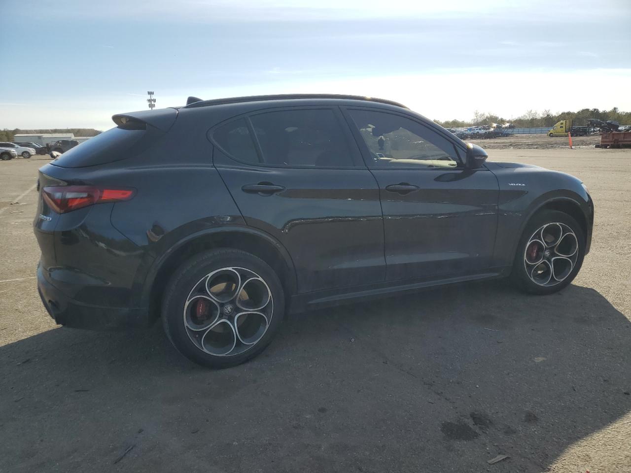 2022 Alfa Romeo Stelvio VIN ZASPAKBN0N7D47110 Copart auction photo, front end / minor dent/scratches damage thumbnail 3