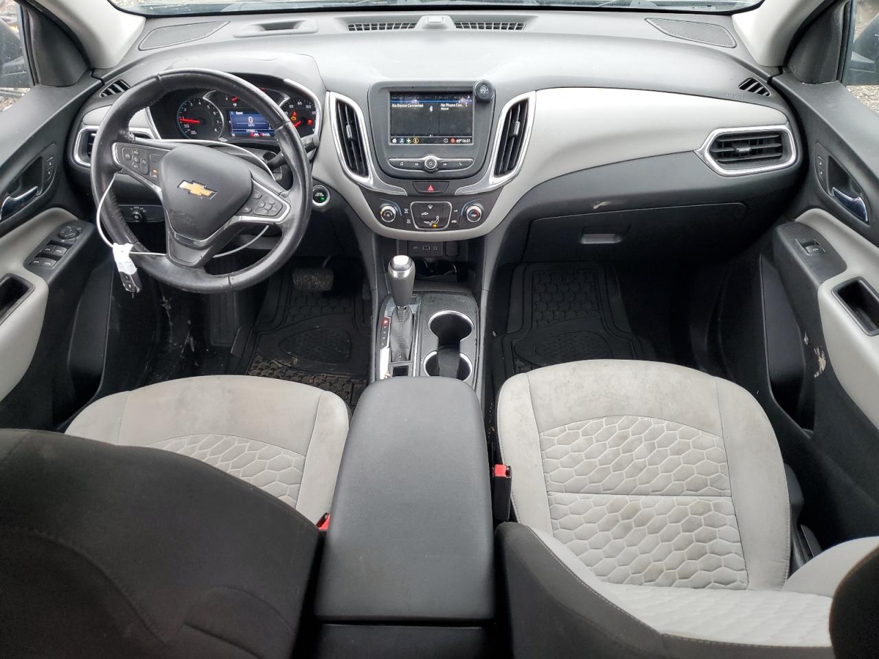 2019 Chevrolet Equinox VIN 2GNAXTEV3K6142057 Copart auction photo, rear end / minor dent/scratches damage thumbnail 8