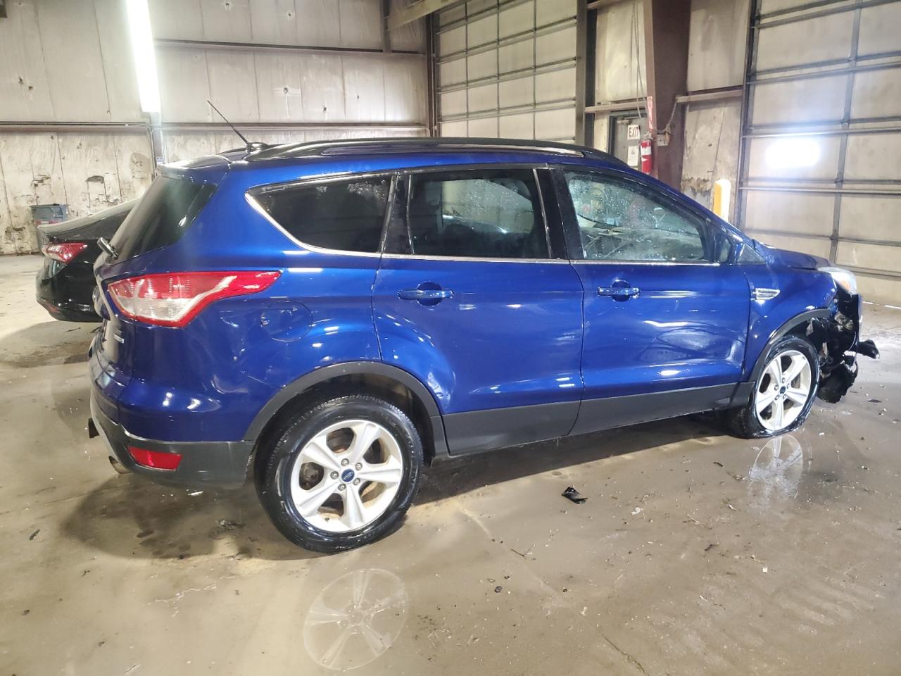2015 Ford Escape VIN 1FMCU9G92FUC16939 Copart auction photo, front end / undercarriage damage thumbnail 3