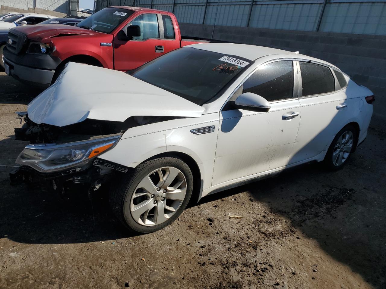 2020 KIA Optima VIN 5XXGT4L3XLG407278