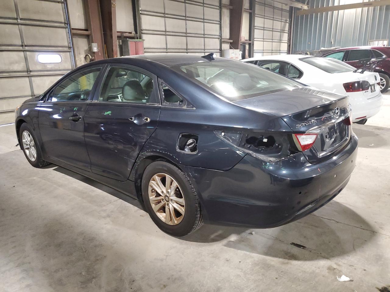 2013 Hyundai Sonata VIN 5NPEB4ACXDH669854 Copart auction photo, rear end / minor dent/scratches damage thumbnail 2
