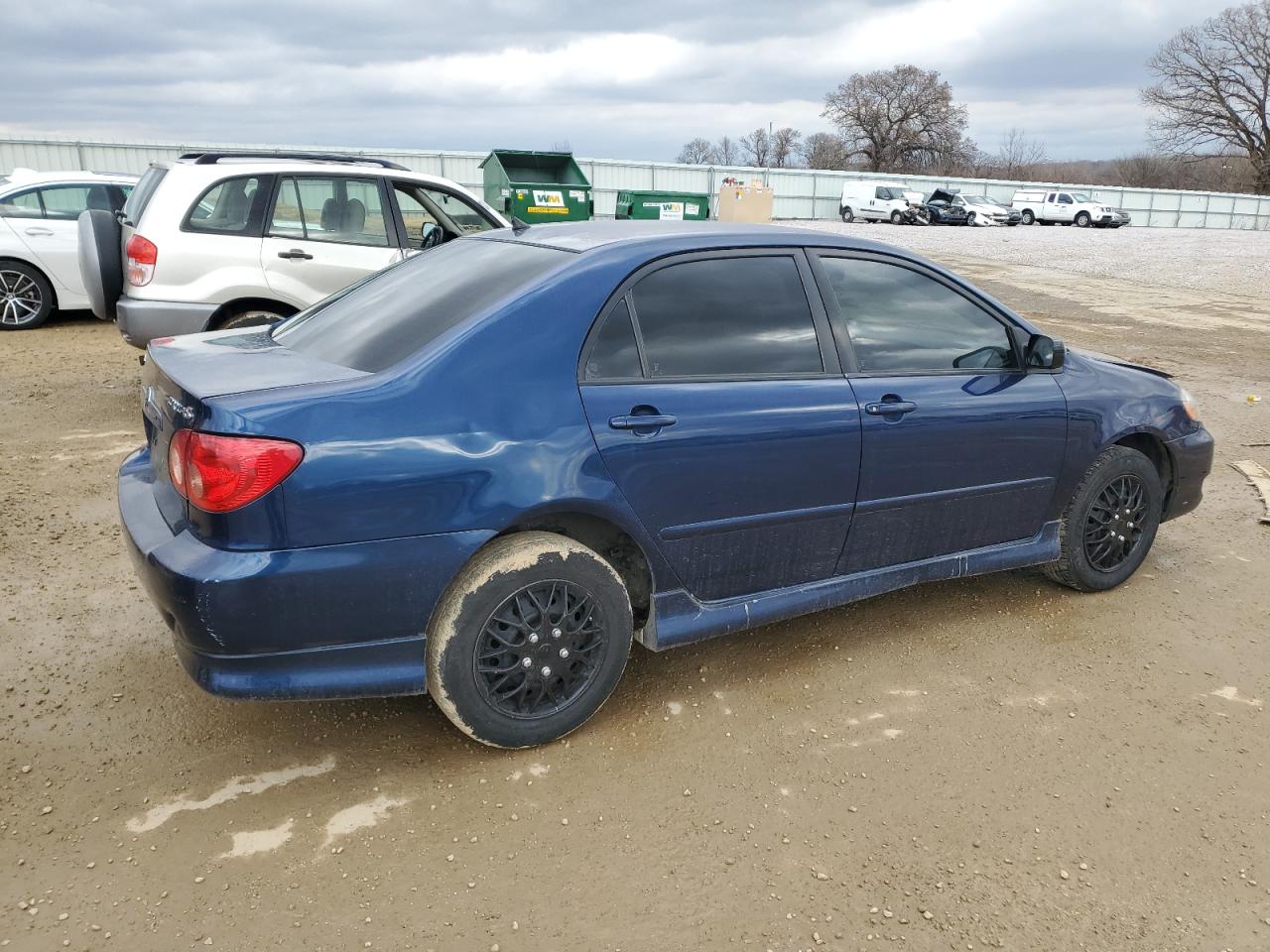 2008 Toyota Corolla VIN 1NXBR32E88Z036835 Copart auction photo, front end / side damage thumbnail 3
