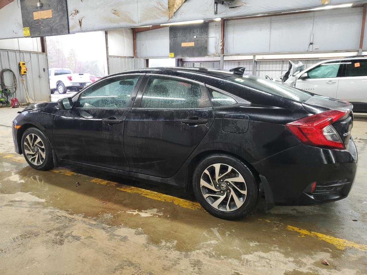2017 Honda Civic VIN 19XFC2F78HE043795 Copart auction photo, front end damage thumbnail 2