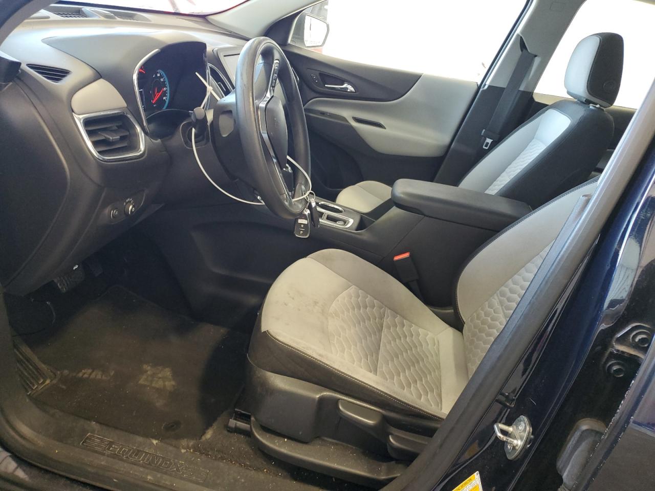 2020 Chevrolet Equinox VIN 3GNAXSEV8LS668908 Copart auction photo, normal wear damage thumbnail 7