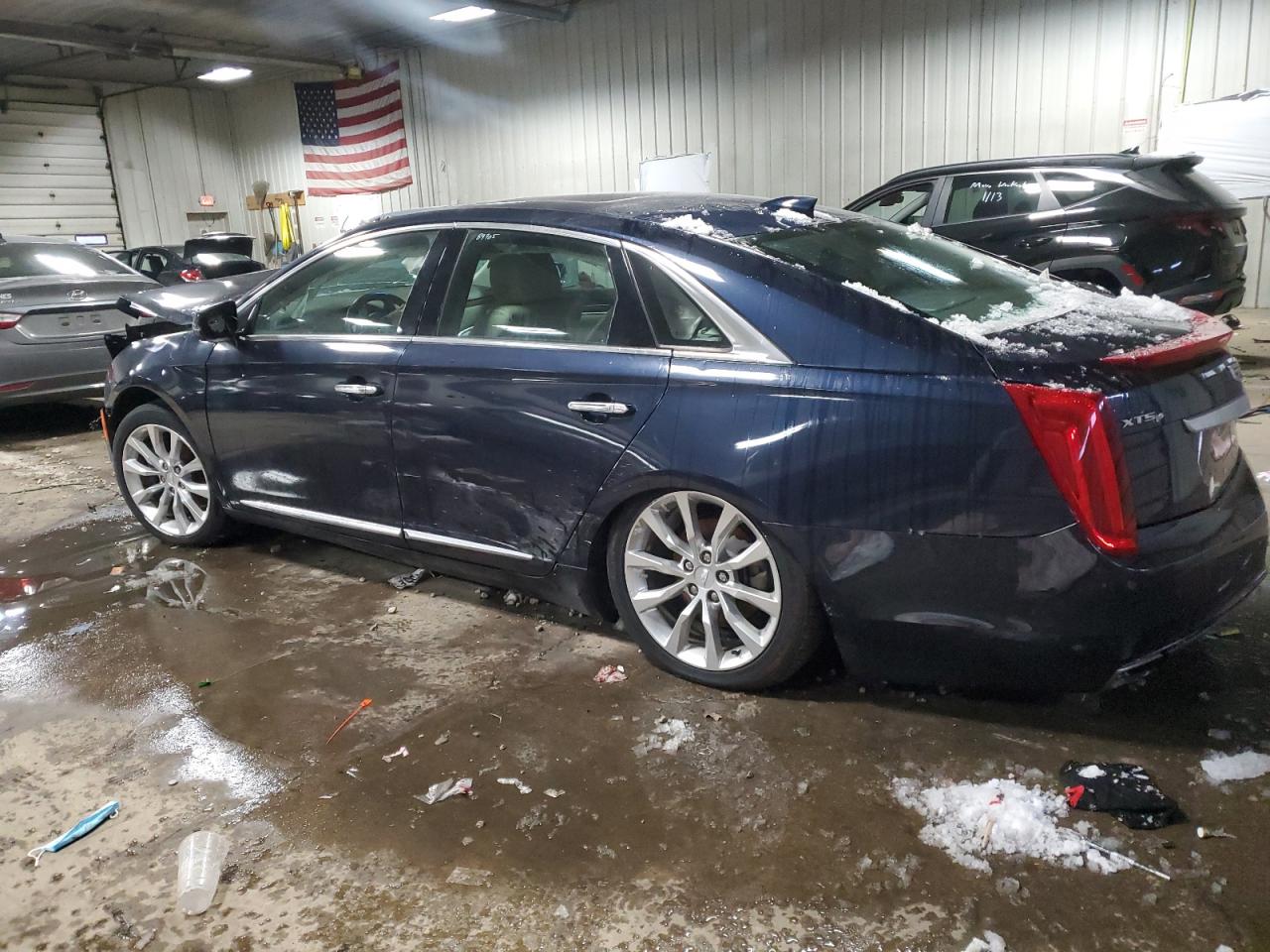 2016 Cadillac XTS VIN 2G61N5S38G9188425 Copart auction photo, front end / rear end damage thumbnail 2