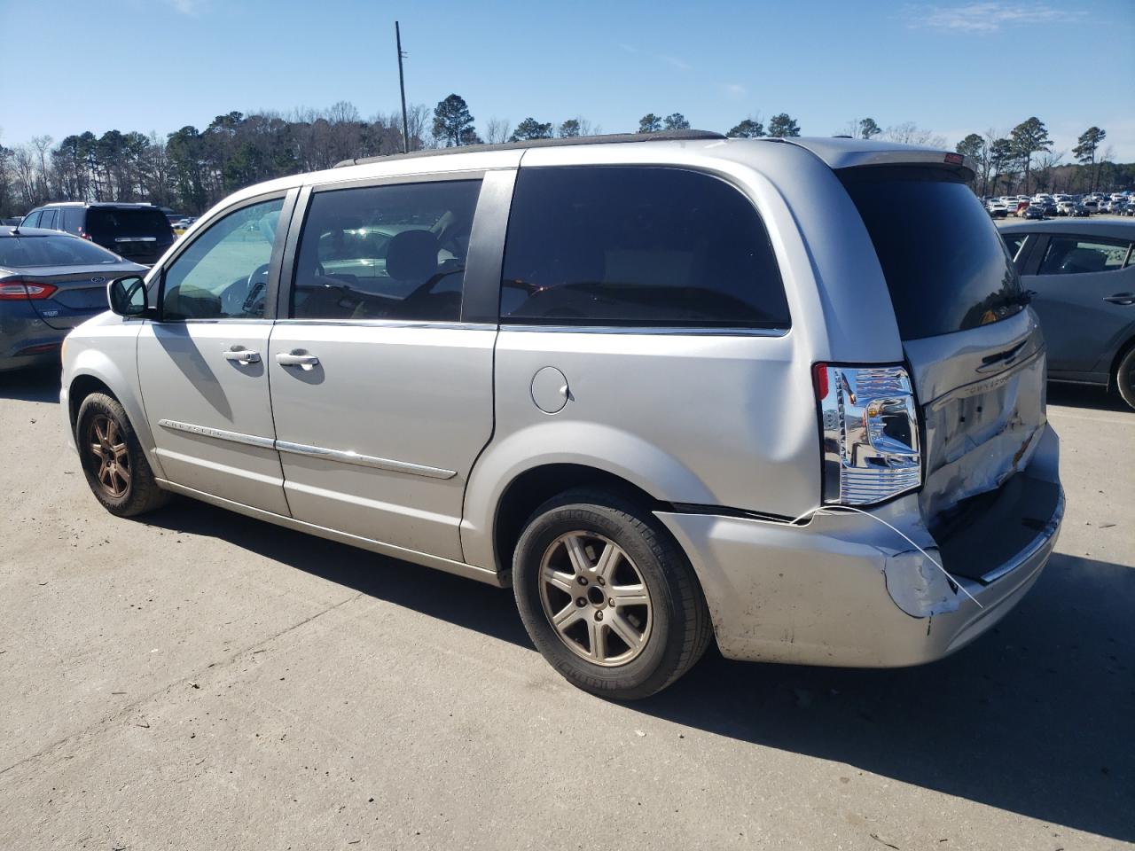 2011 Chrysler Town & Country VIN 2A4RR8DG3BR702304 Copart auction photo, rear end / frame damage damage thumbnail 2