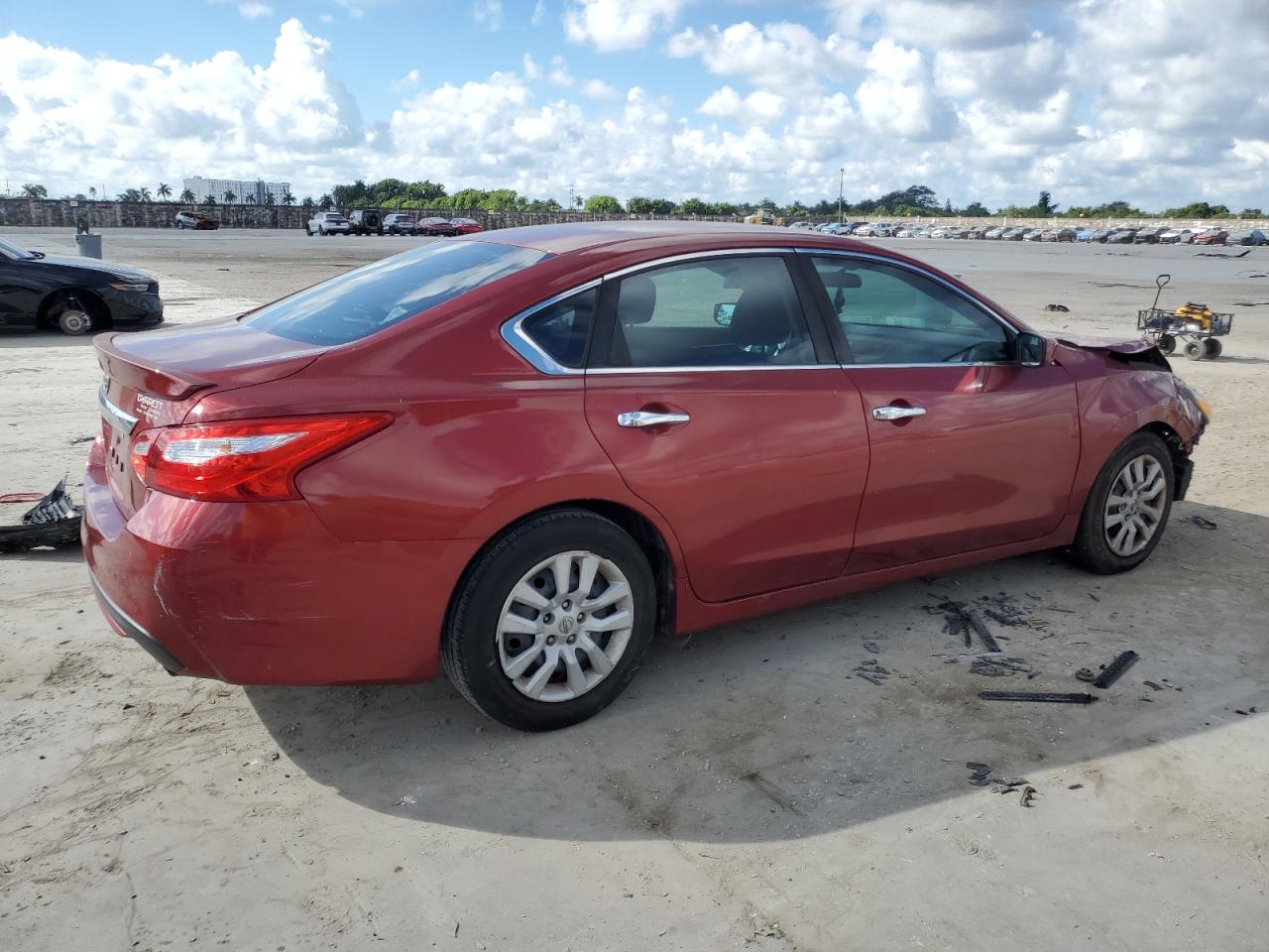 2016 Nissan Altima VIN 1N4AL3AP7GN357784 Copart auction photo, front end damage thumbnail 3