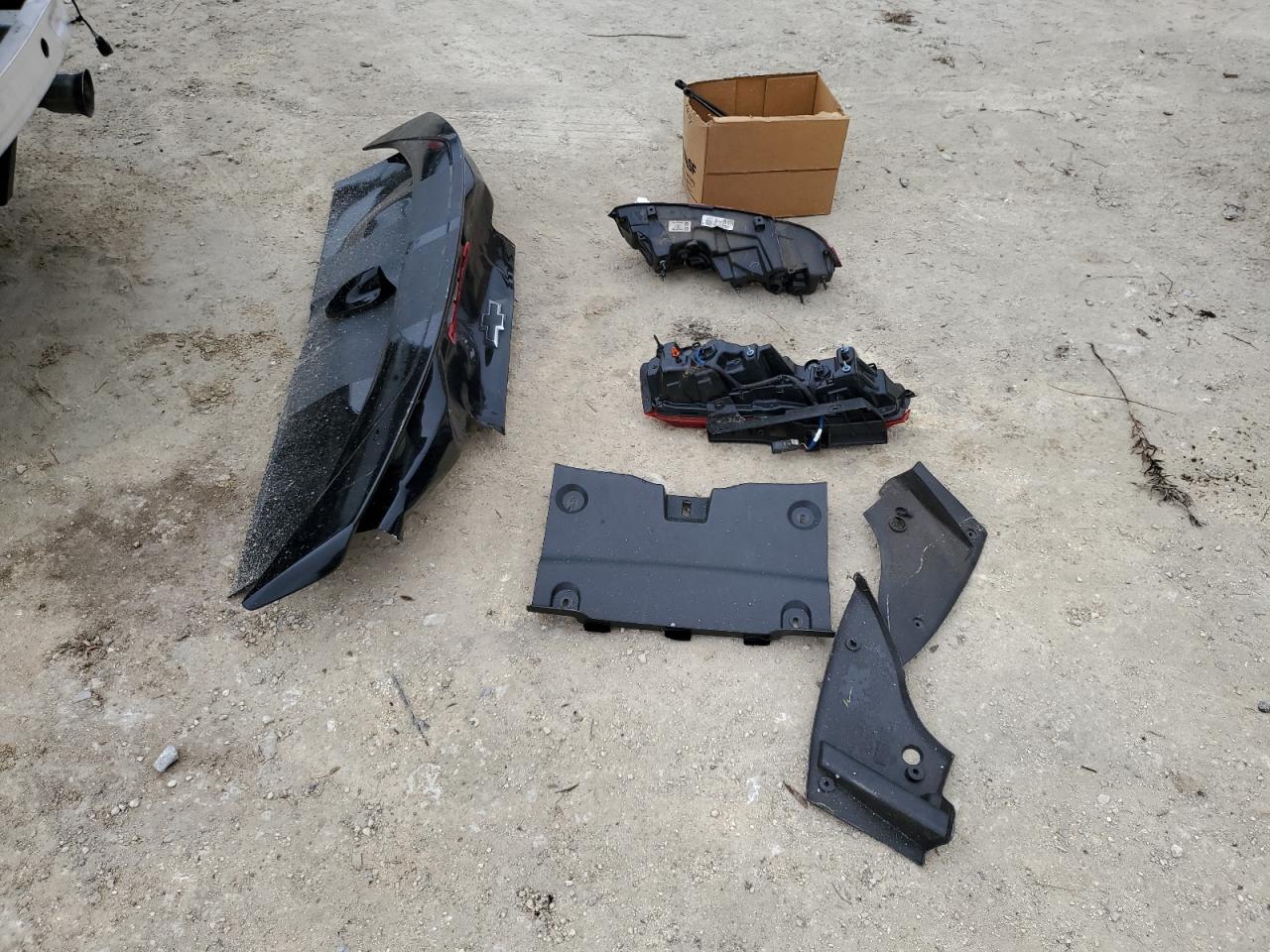 2019 Chevrolet Camaro VIN 1G1FB3DS1K0128647 Copart auction photo, rear end damage thumbnail 12