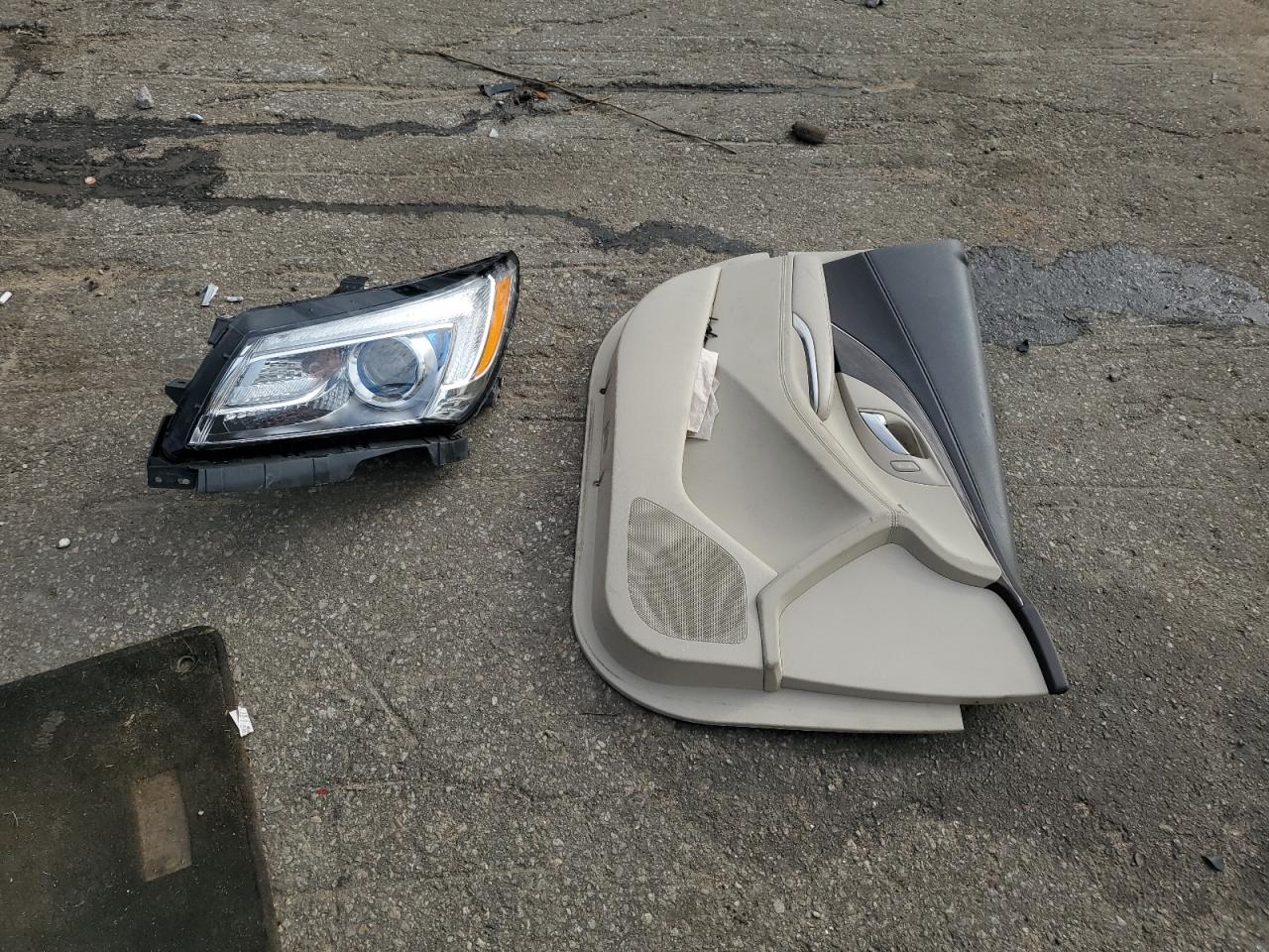 2014 Buick LaCrosse VIN 1G4GB5G30EF113209 Copart auction photo, side / front end damage thumbnail 14