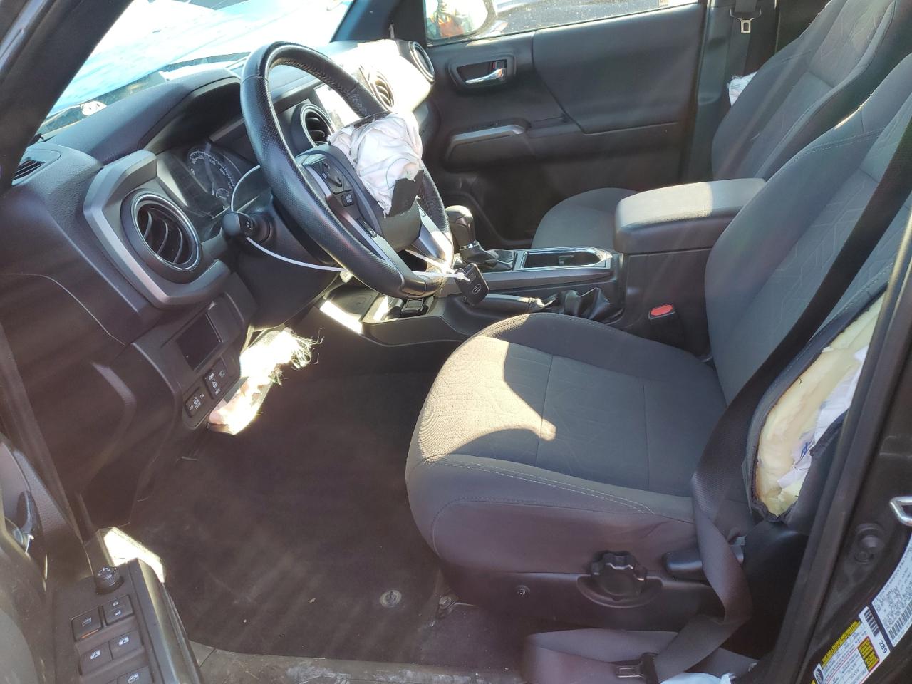 2019 Toyota Tacoma VIN 3TMCZ5AN6KM277035 Copart auction photo, front end damage thumbnail 7