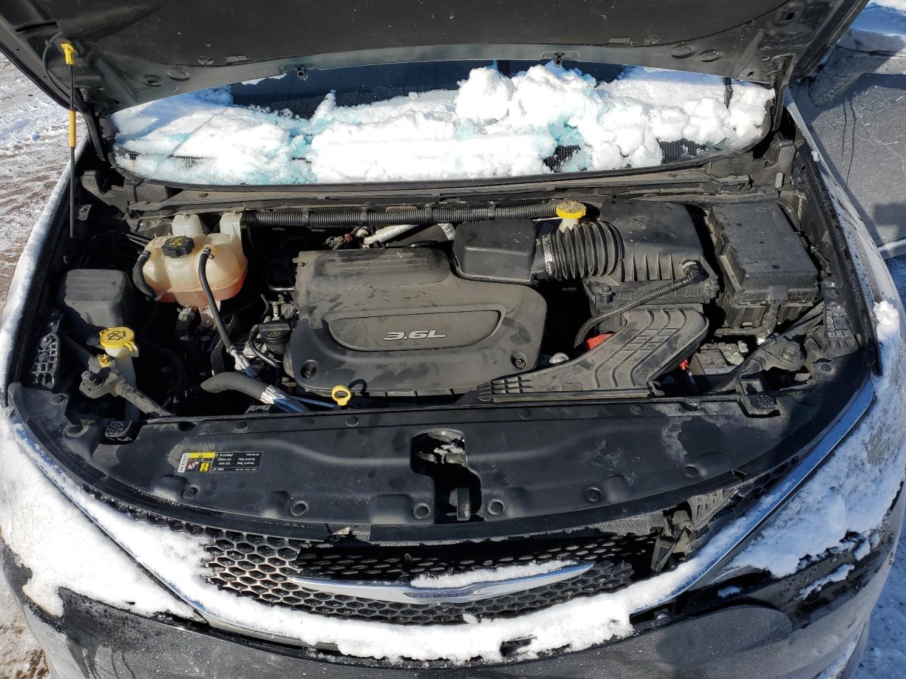 2017 Chrysler Pacifica VIN 2C4RC1GG5HR627530 Copart auction photo, front end damage thumbnail 12