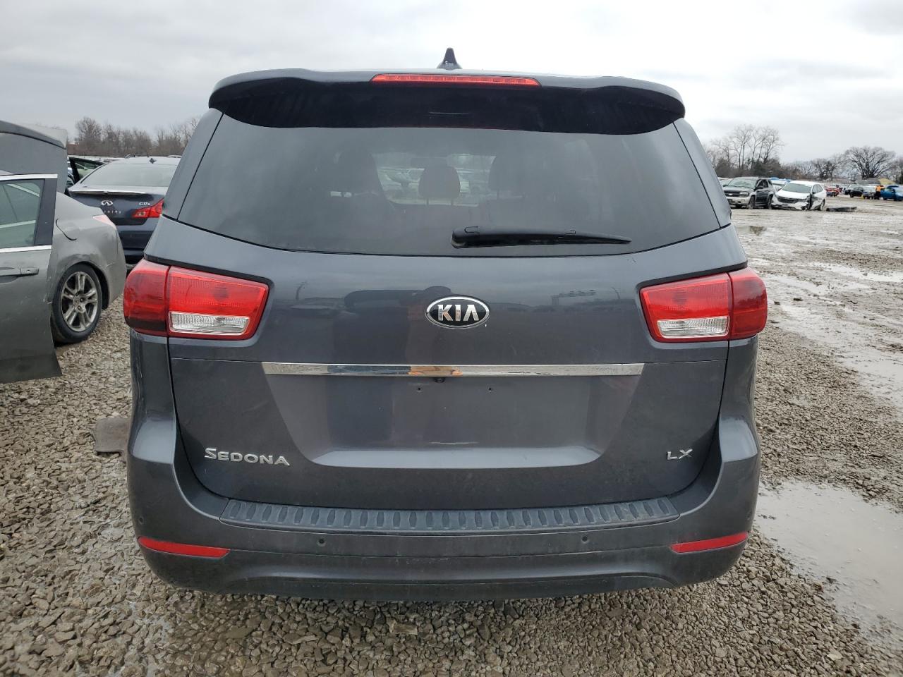 2016 KIA Sedona VIN KNDMB5C18G6183927 Copart auction photo, mechanical / front end damage thumbnail 6