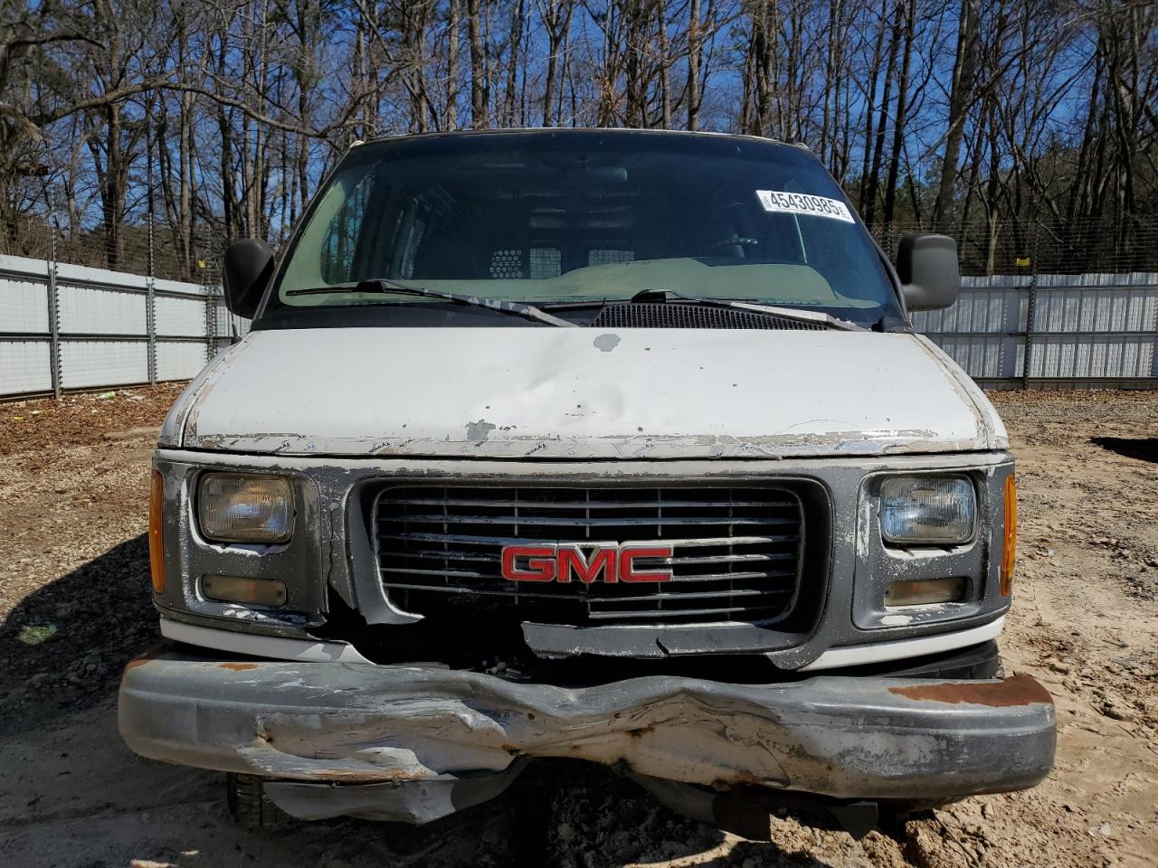 1998 GMC Savana VIN 1GTHG35R3W1043595 Copart auction photo, all over / undercarriage damage thumbnail 5