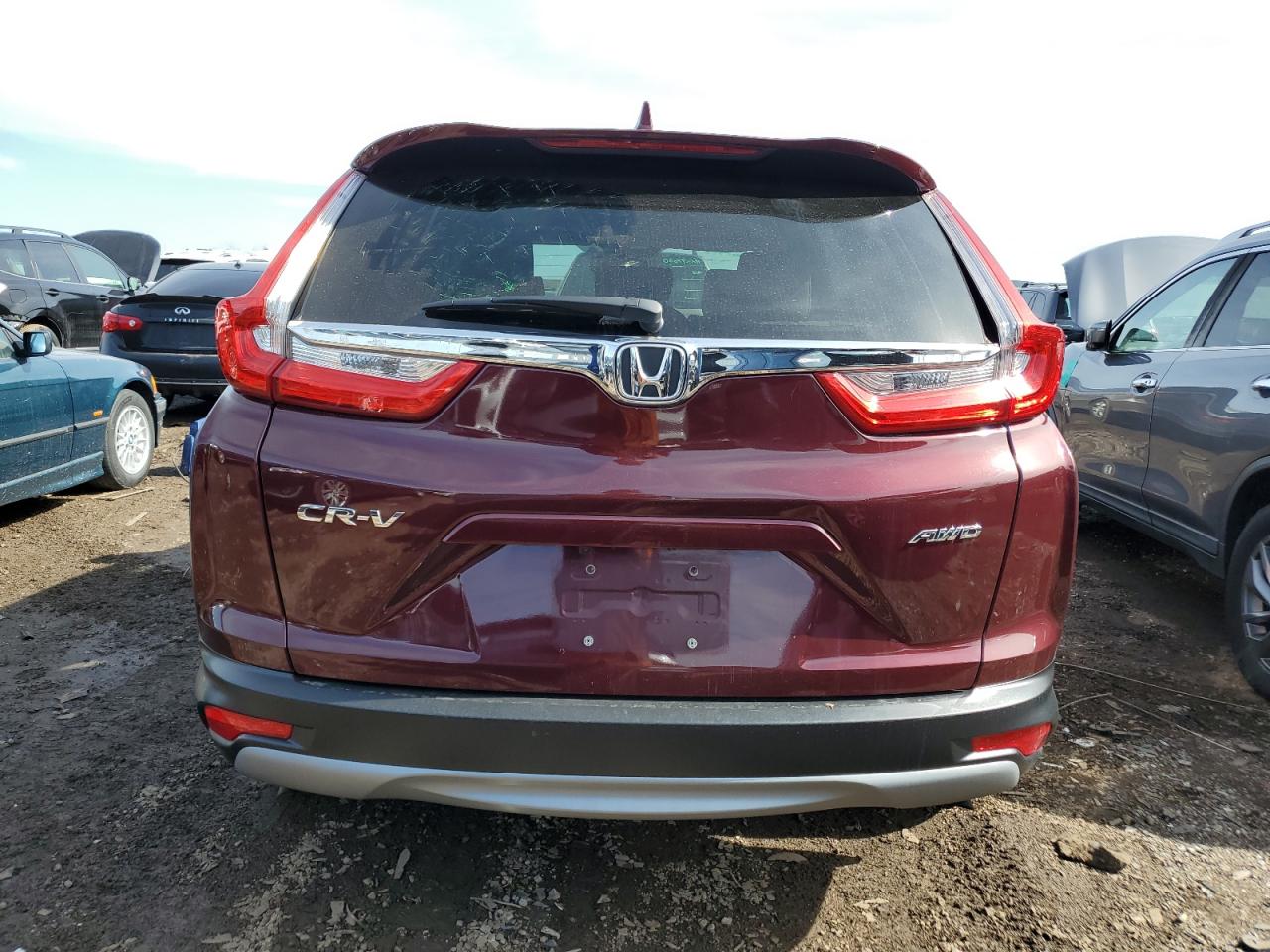 2018 Honda CR-V VIN 7FARW2H88JE050602 Copart auction photo, front end / side damage thumbnail 6
