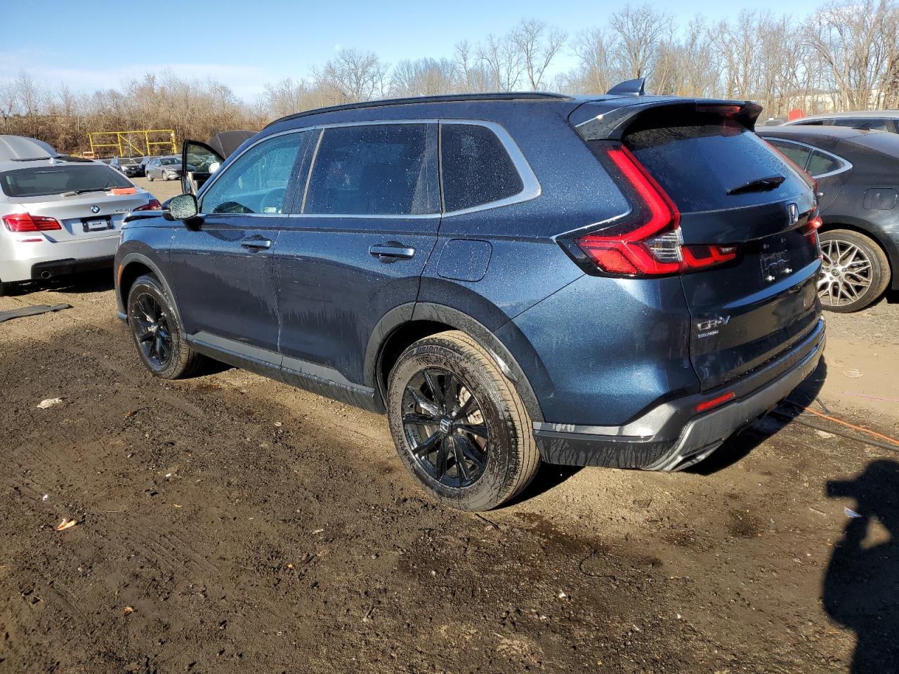 2023 Honda CR-V VIN 7FARS6H51PE025056 Copart auction photo, side damage thumbnail 2