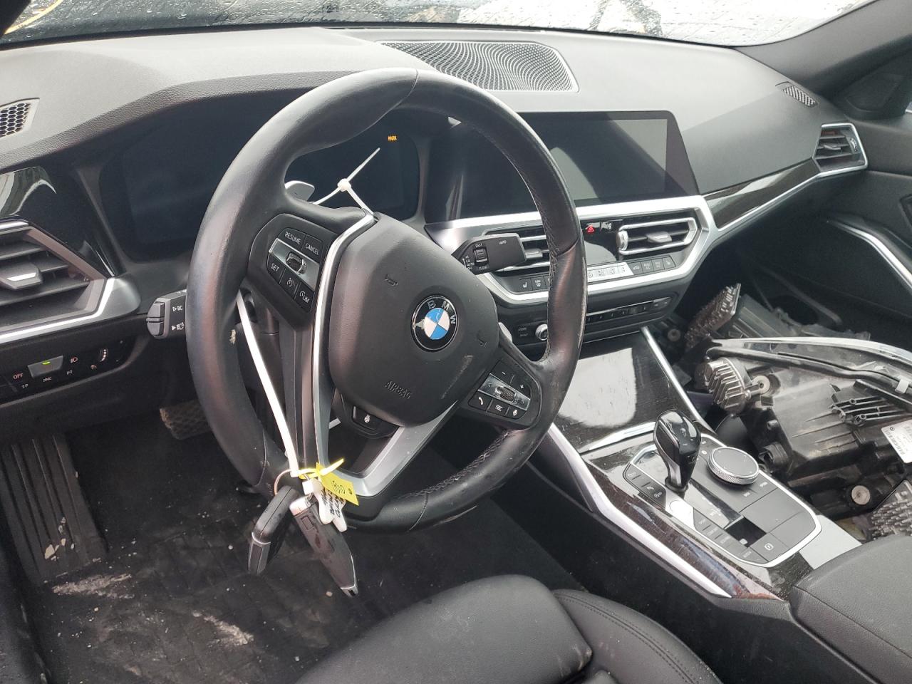 2021 BMW 3er VIN 3MW5R7J01M8C00445 Copart auction photo, front end damage thumbnail 8