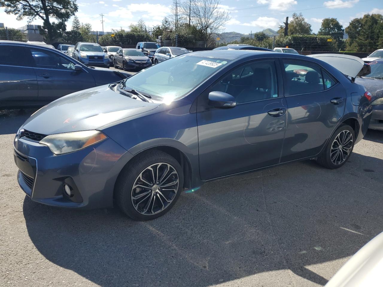 2016 Toyota Corolla VIN 5YFBURHE6GP452469