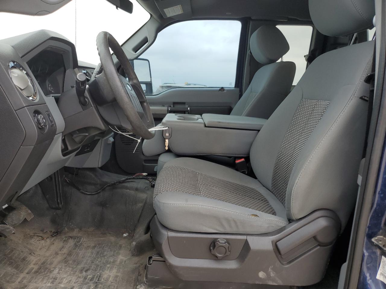 2012 Ford F250 VIN 1FT7X2B60CEB33453 Copart auction photo, front end / minor dent/scratches damage thumbnail 7