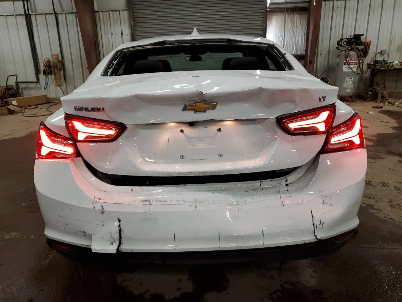 2019 Chevrolet Malibu VIN 1G1ZD5ST3KF176226 Copart auction photo, rear end damage thumbnail 6
