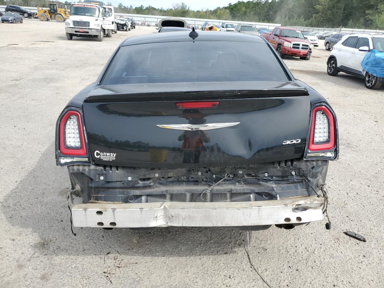 2018 Chrysler 300 VIN 2C3CCAAG4JH151530 Copart auction photo, all over damage thumbnail 6