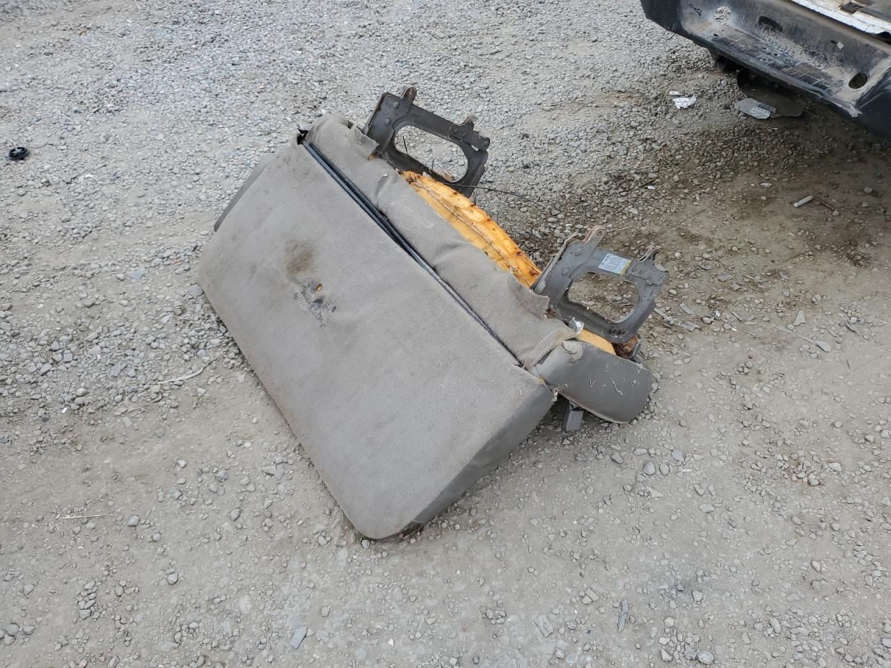 2004 Chevrolet Express VIN 1GAHG39U641184875 Copart auction photo, rear end / side damage thumbnail 13