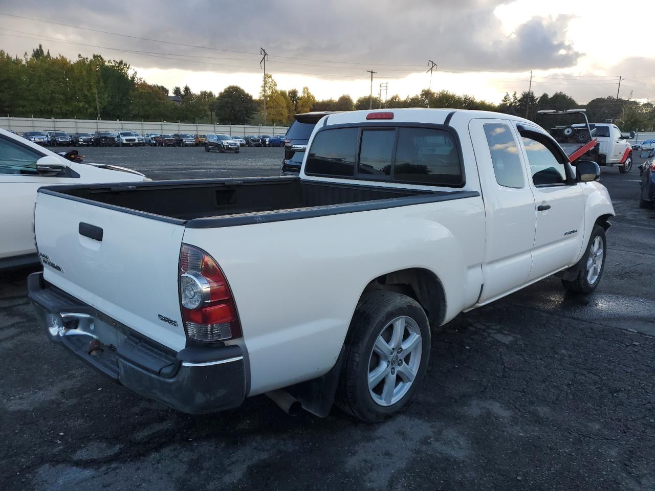2012 Toyota Tacoma VIN 5TFTX4CN0CX010952 Copart auction photo, front end damage thumbnail 3