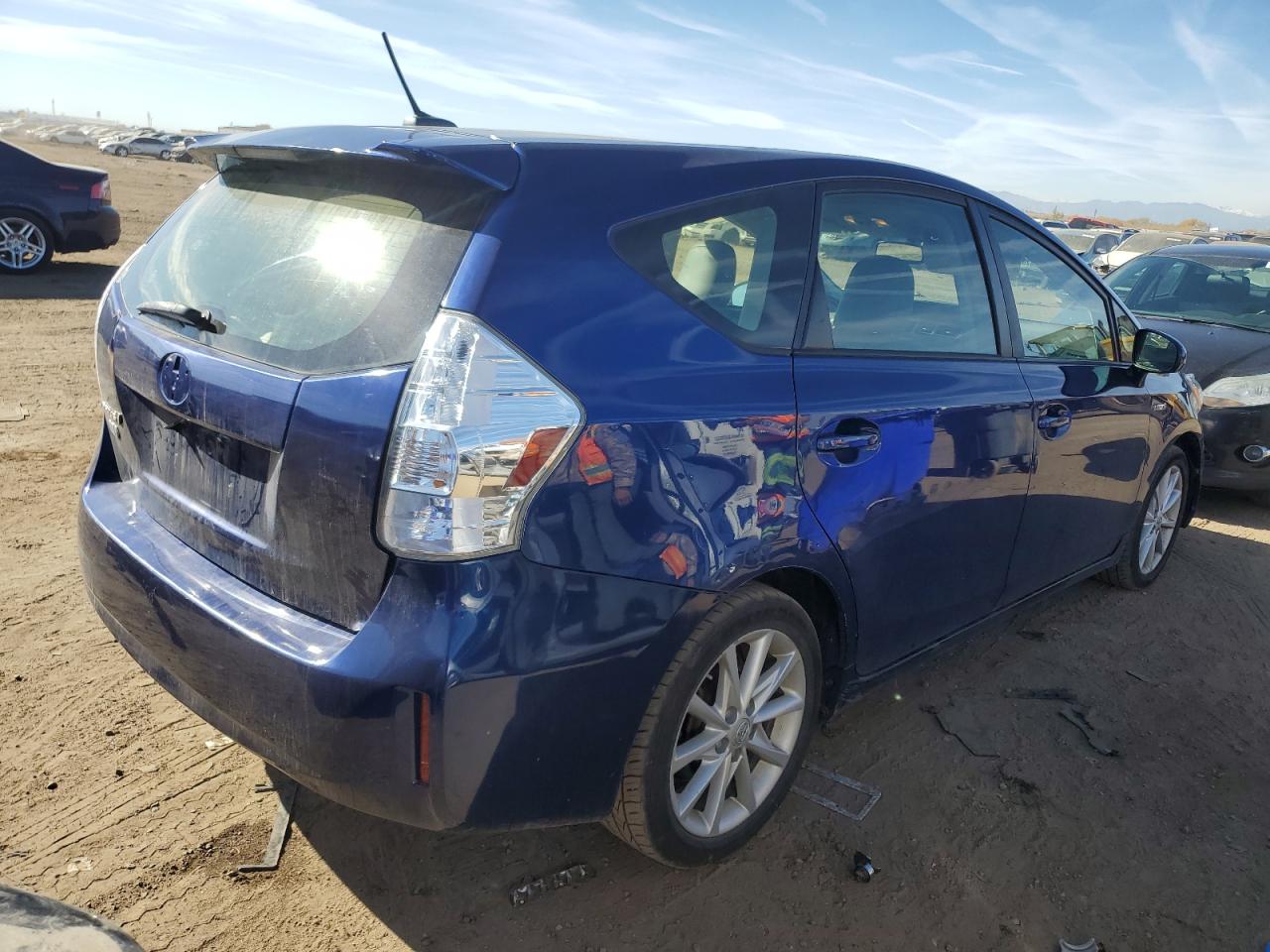 2012 Toyota Prius VIN JTDZN3EU9C3162153 Copart auction photo, front end damage thumbnail 3