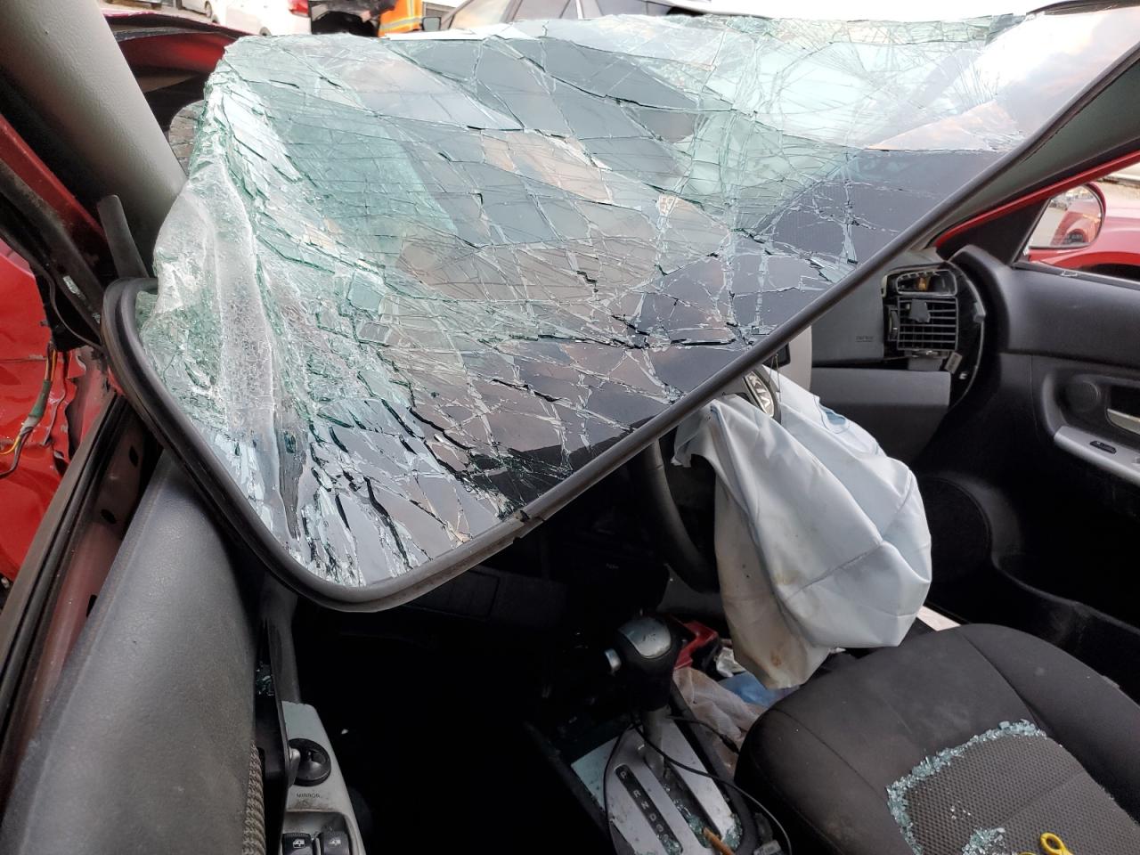 2009 KIA Spectra VIN KNAFE241295023187 Copart auction photo, all over damage thumbnail 9