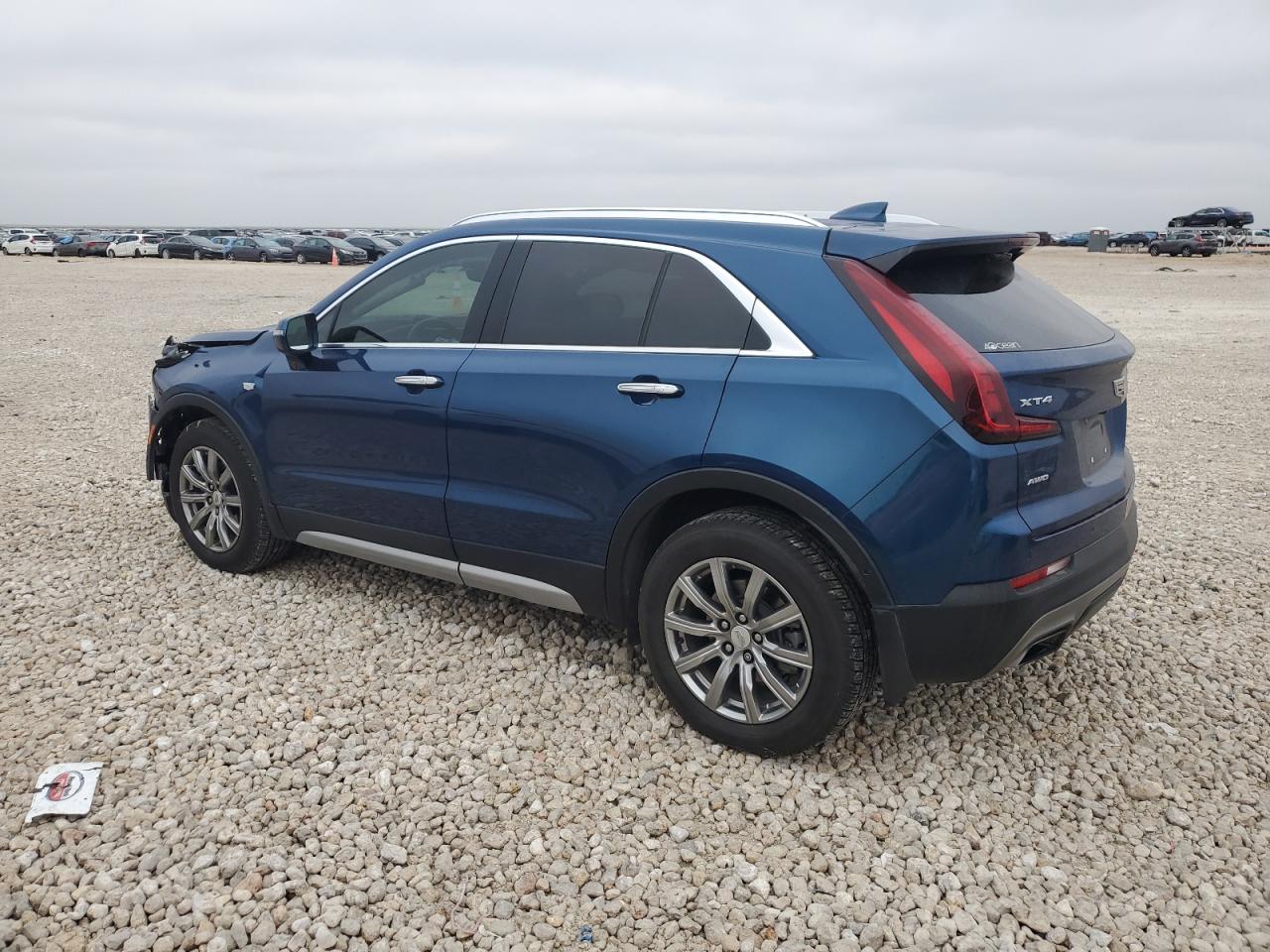 2019 Cadillac XT4 VIN 1GYFZDR44KF139636 Copart auction photo, front end damage thumbnail 2