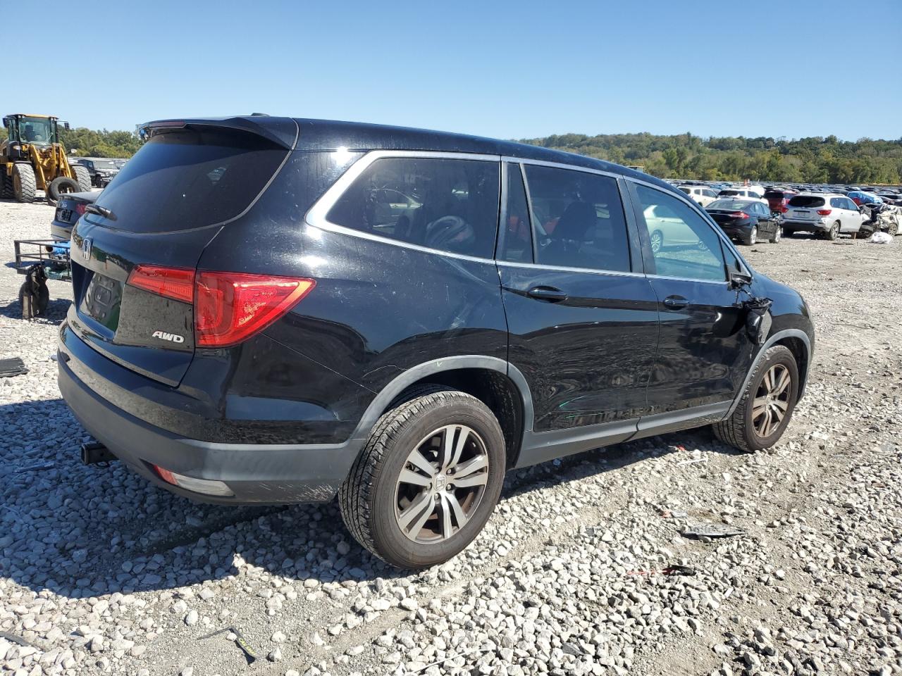 2017 Honda Pilot VIN 5FNYF6H51HB010201 Copart auction photo, all over damage thumbnail 3