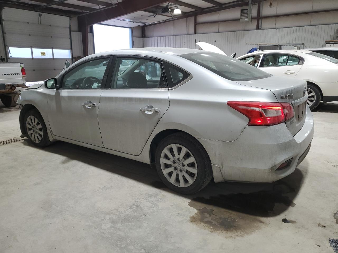 2018 Nissan Sentra VIN 3N1AB7AP7JY344440 Copart auction photo, front end damage thumbnail 2