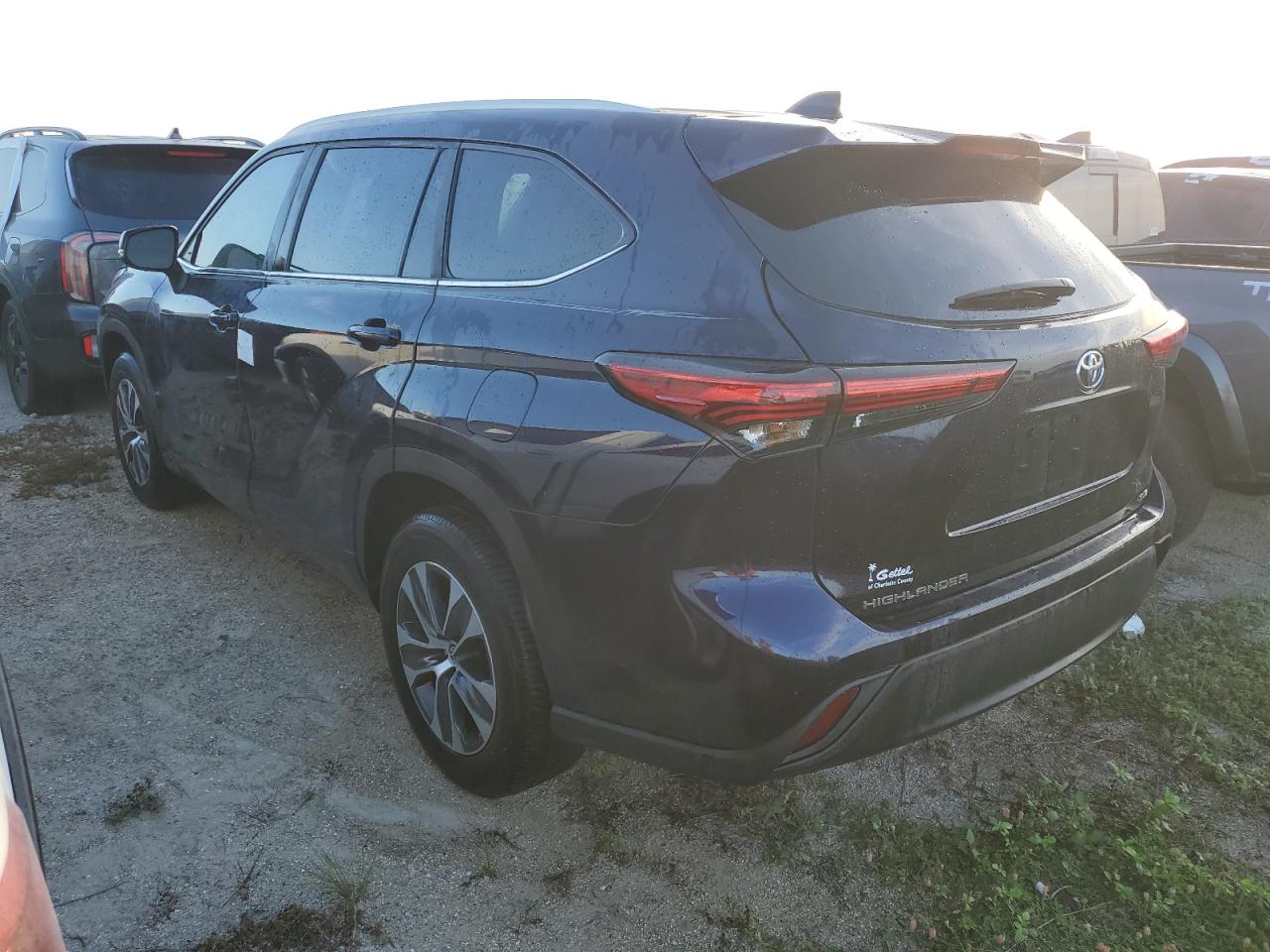2023 Toyota Highlander VIN 5TDKDRAHXPS001704 Copart auction photo, water/flood damage thumbnail 2