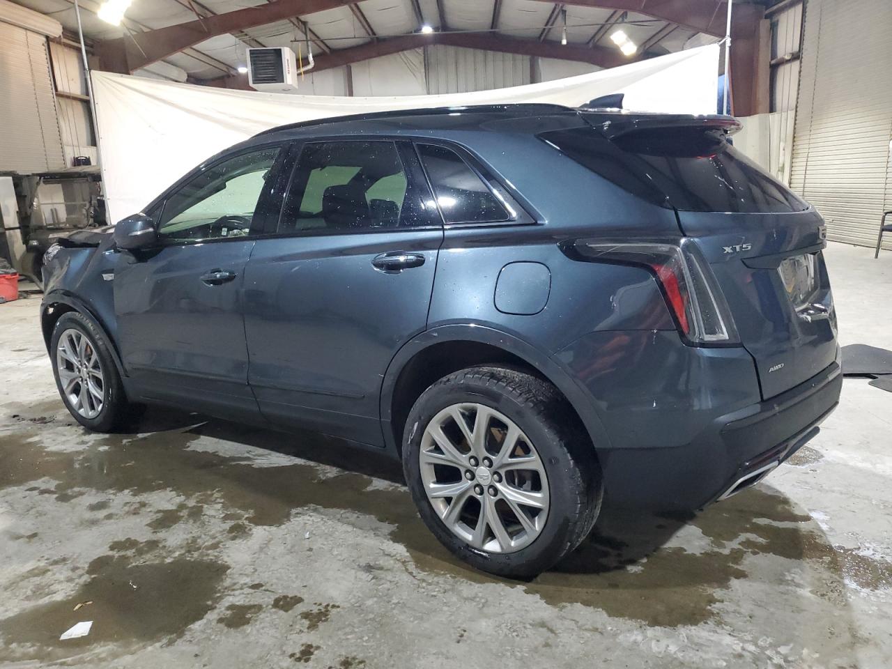 2020 Cadillac XT5 VIN 1GYKNGRS8LZ206653 Copart auction photo, front end damage thumbnail 2