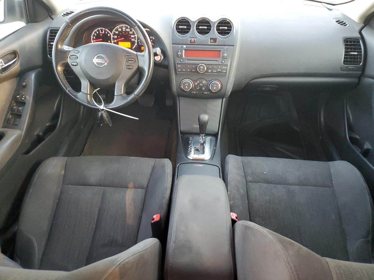 2011 Nissan Altima VIN 1N4AL2AP7BC152349 Copart auction photo, rear end / minor dent/scratches damage thumbnail 8