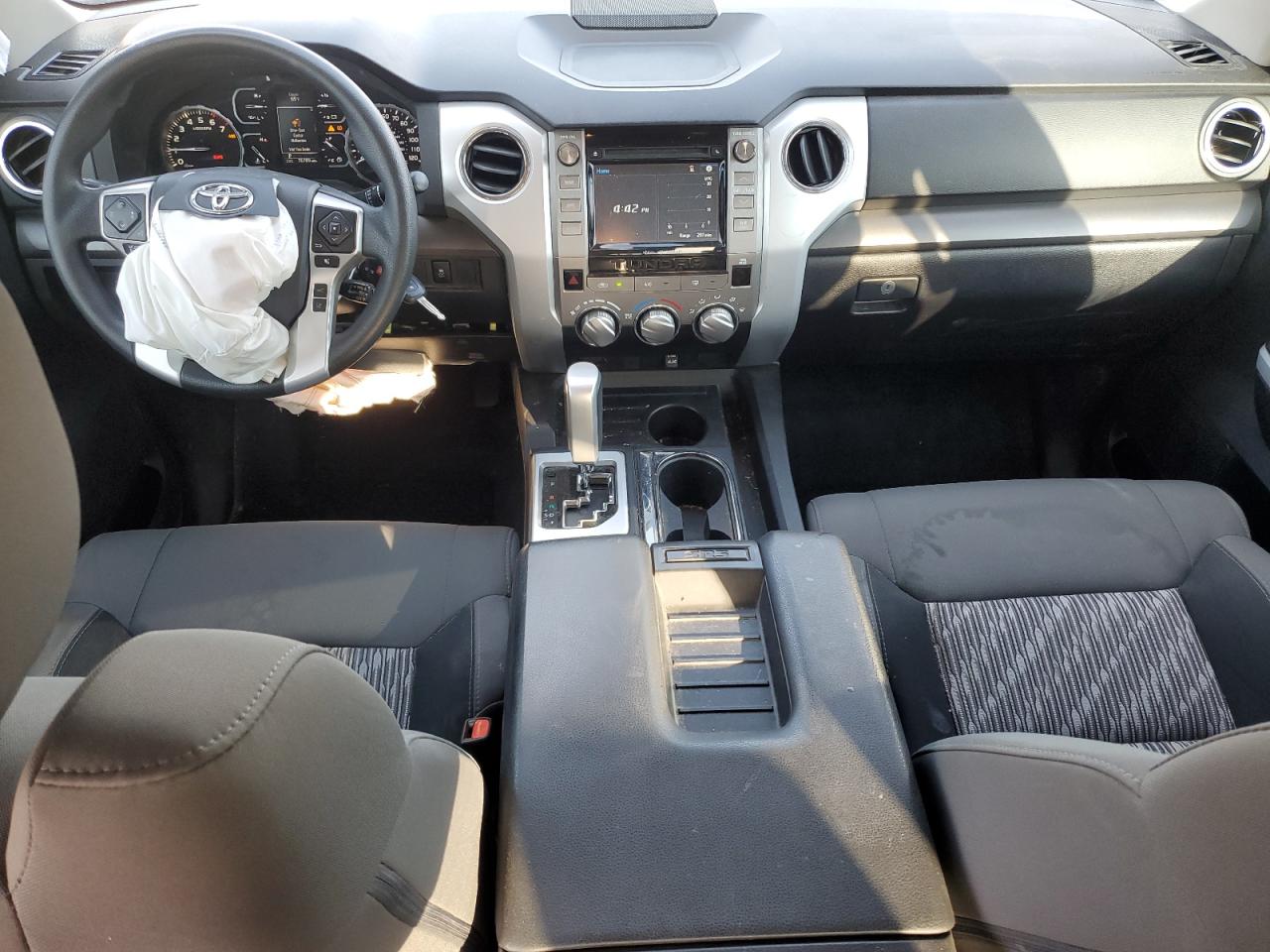 2018 Toyota Tundra VIN 5TFEM5F10JX123149 Copart auction photo, front end damage thumbnail 8