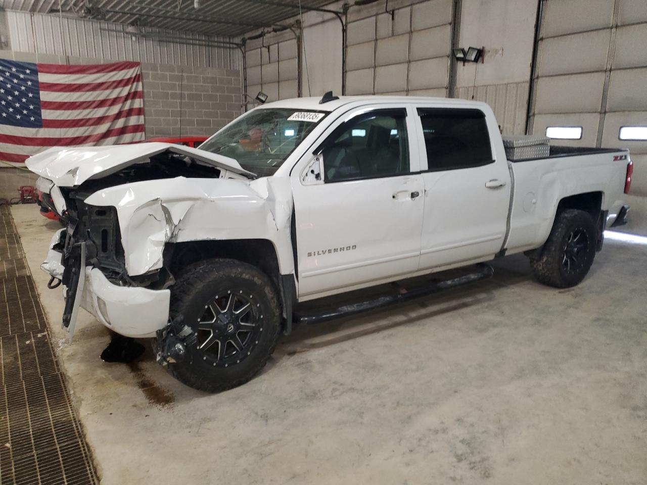 2016 Chevrolet Silverado VIN 3GCUKREC3GG207376