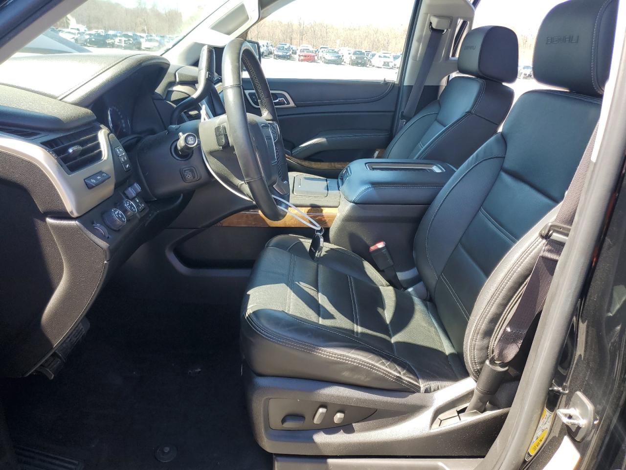 2015 GMC Yukon VIN 1GKS2CKJ5FR612147 Copart auction photo, front end / side damage thumbnail 7