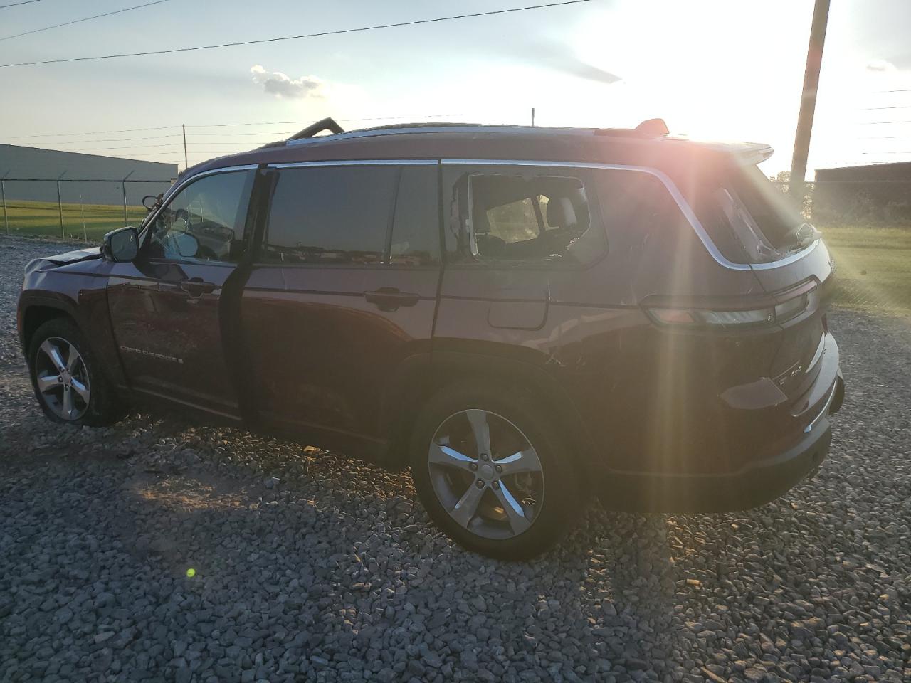 2021 Jeep Grand Cherokee VIN 1C4RJKBG7M8109945 Copart auction photo, all over damage thumbnail 2