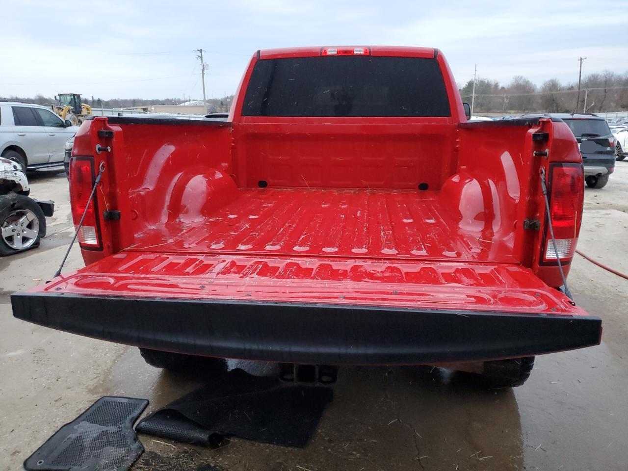 2017 RAM 2500 VIN 3C6UR5CL6HG628640 Copart auction photo, front end damage thumbnail 6